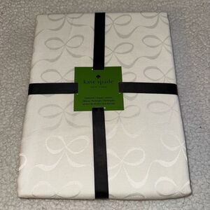 Kate Spade Holiday Tablecloth Cream Embossed Bow Pattern Oblong 60x84” NWT